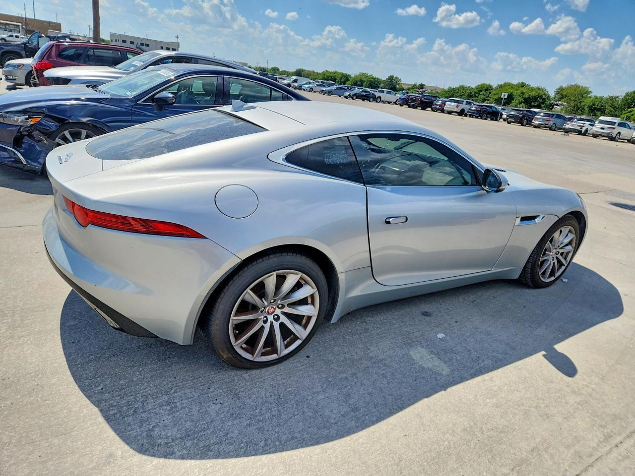 2017 Jaguar F-Type - Фото 3