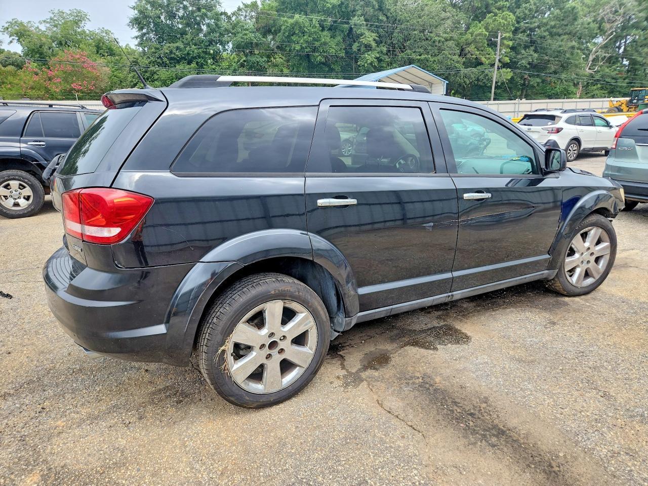 2011 Dodge Journey Crew - Image 3
