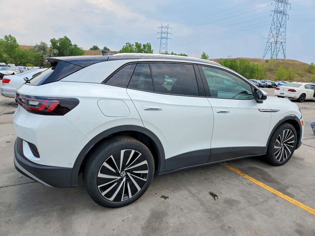 2023 Volkswagen Id.4 Pro S Plus - Image 3
