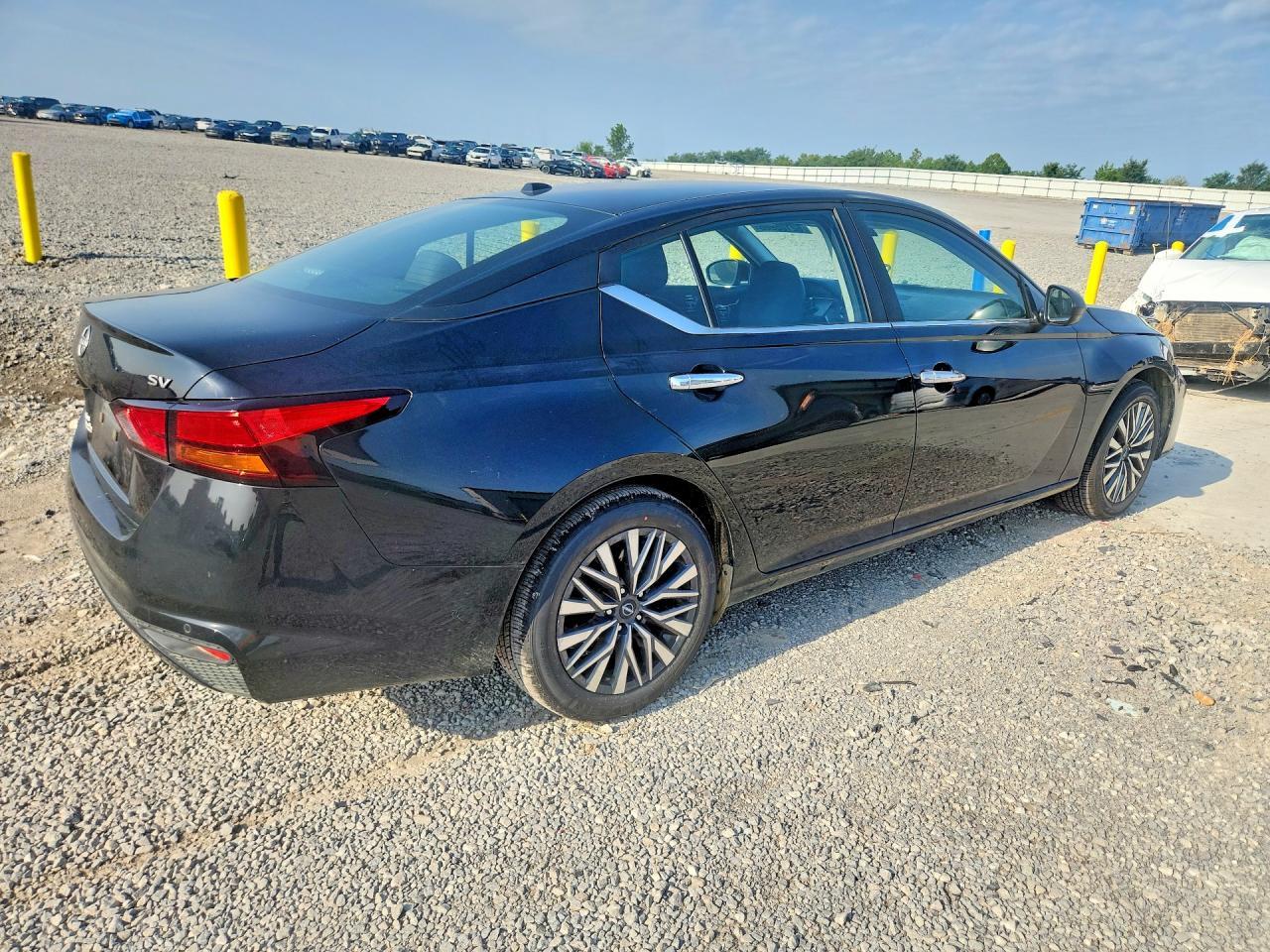 2024 Nissan Altima Sv - Фото 3