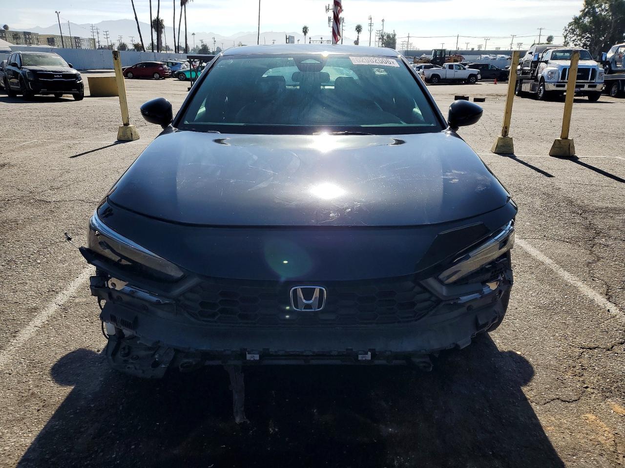 2025 Honda Civic Sport - Фото 5