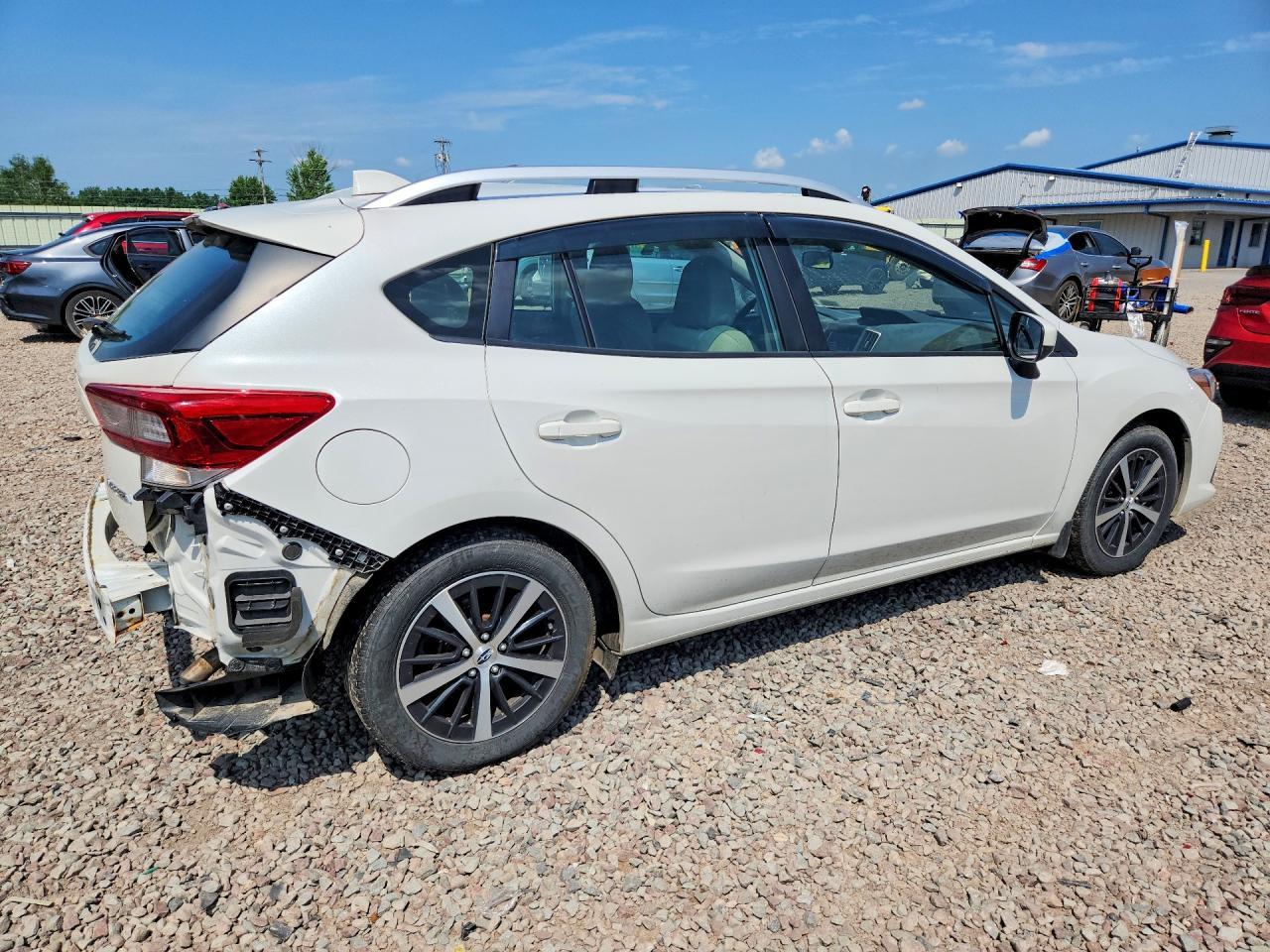 2022 Subaru Impreza Premium - Фото 3