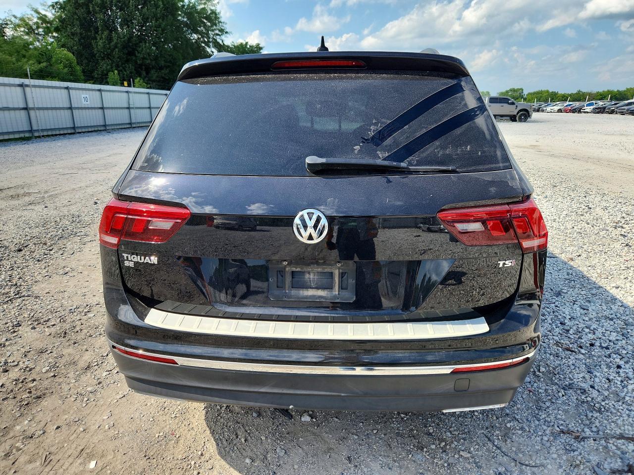 2018 Volkswagen Tiguan Se - Фото 6