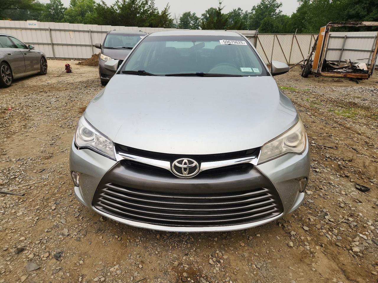 2016 Toyota Camry Le - Фото 5