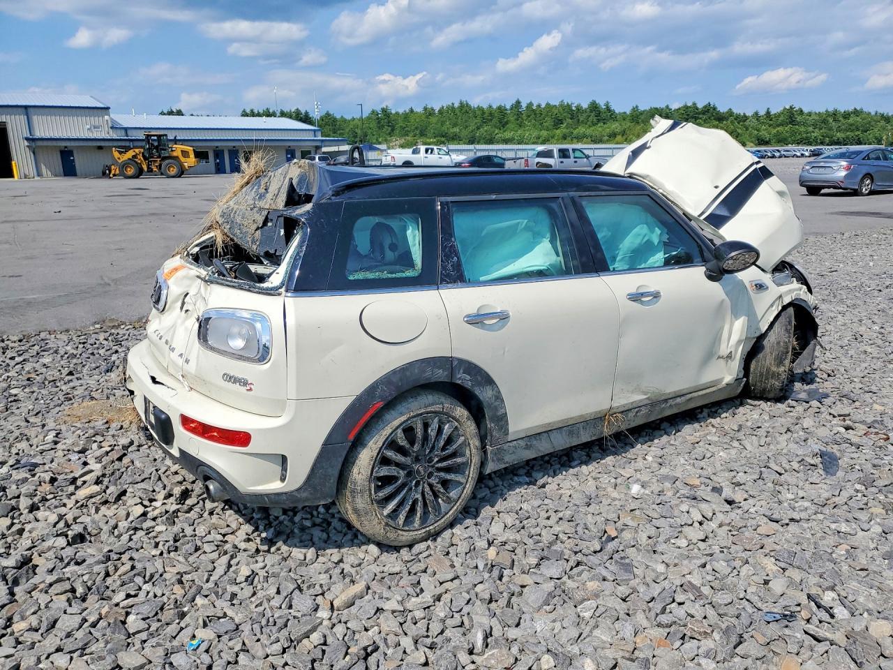 2017 Mini Cooper S Clubman All4 - Фото 3