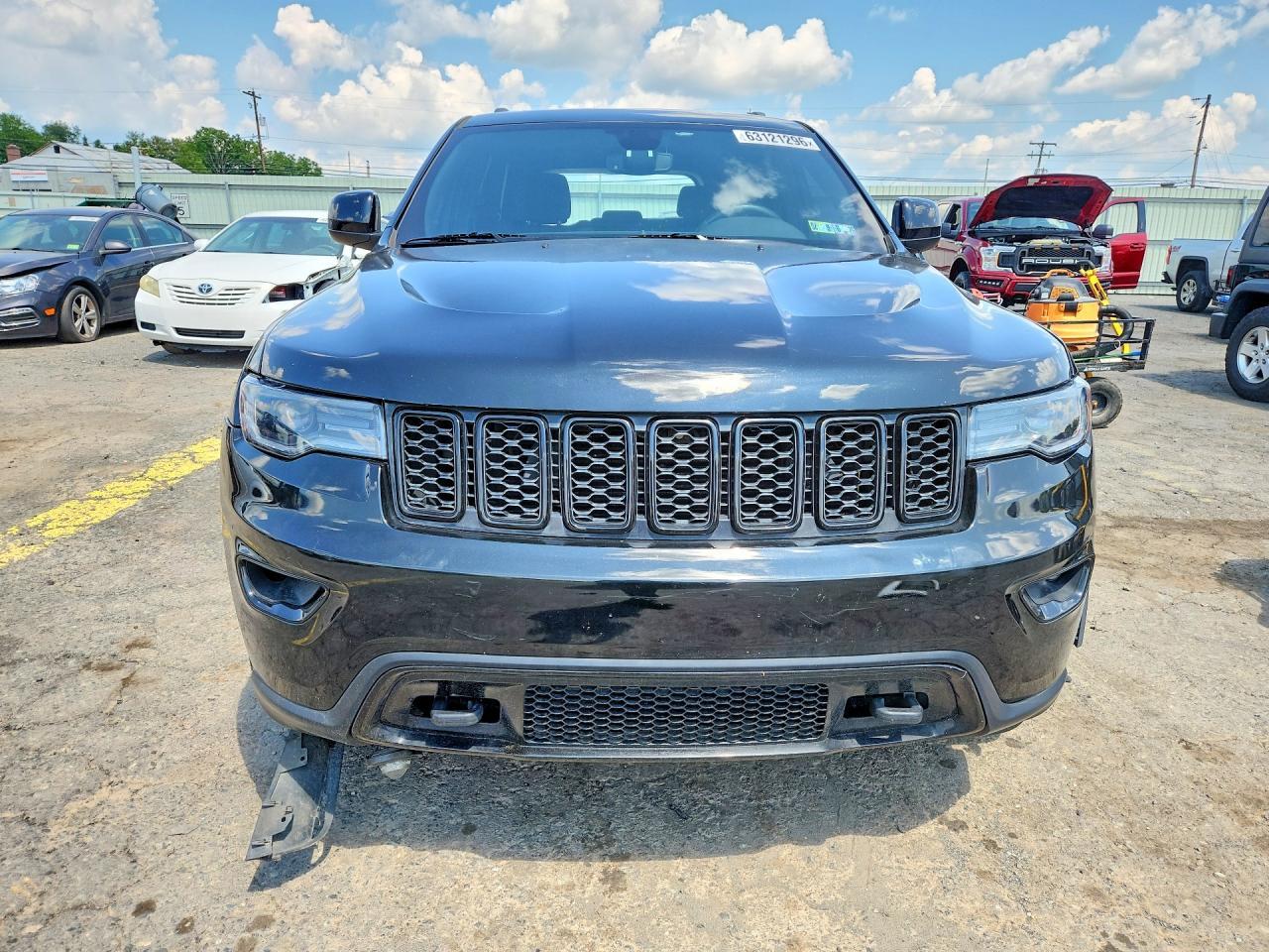 2019 Jeep Grand Cherokee Laredo - Фото 5