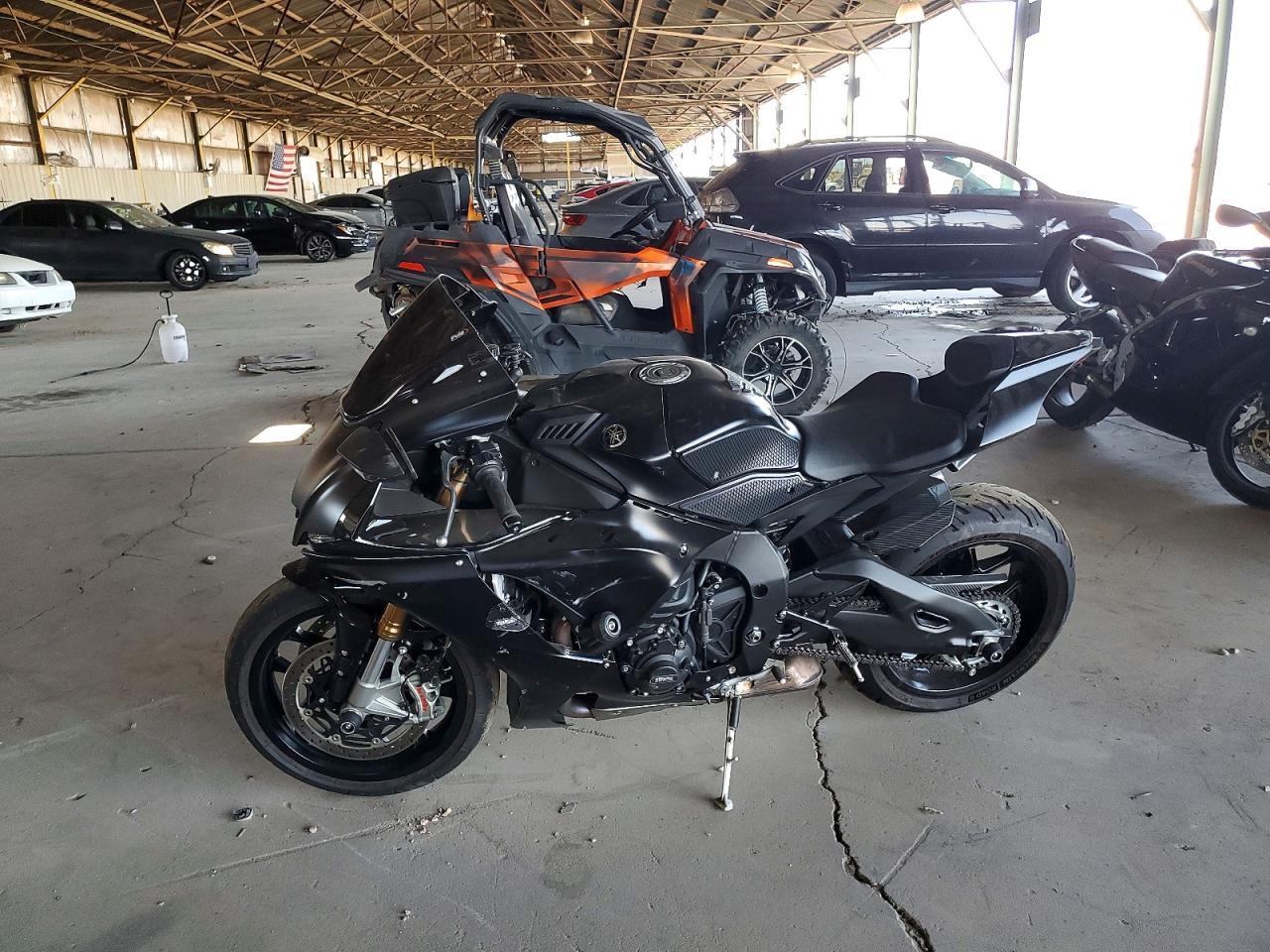 2025 Yamaha Yzf1000 - Фото 3