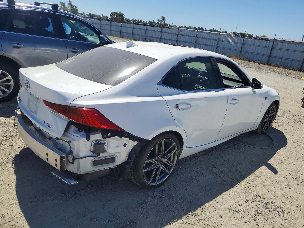 2020 Lexus Is 300 F Sport - Фото 3