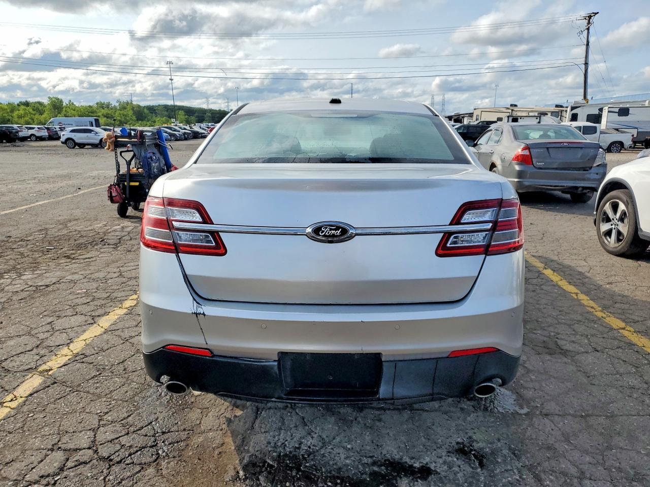 2014 Ford Taurus Limited - Фото 6