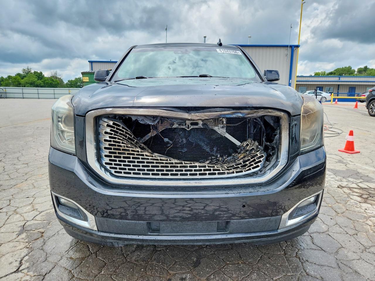 2016 GMC Yukon Xl Denali - Фото 5