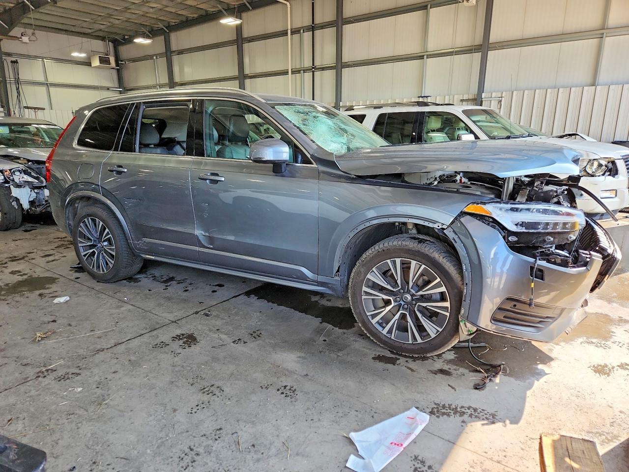 2020 Volvo Xc90 T5 Momentum - Фото 4