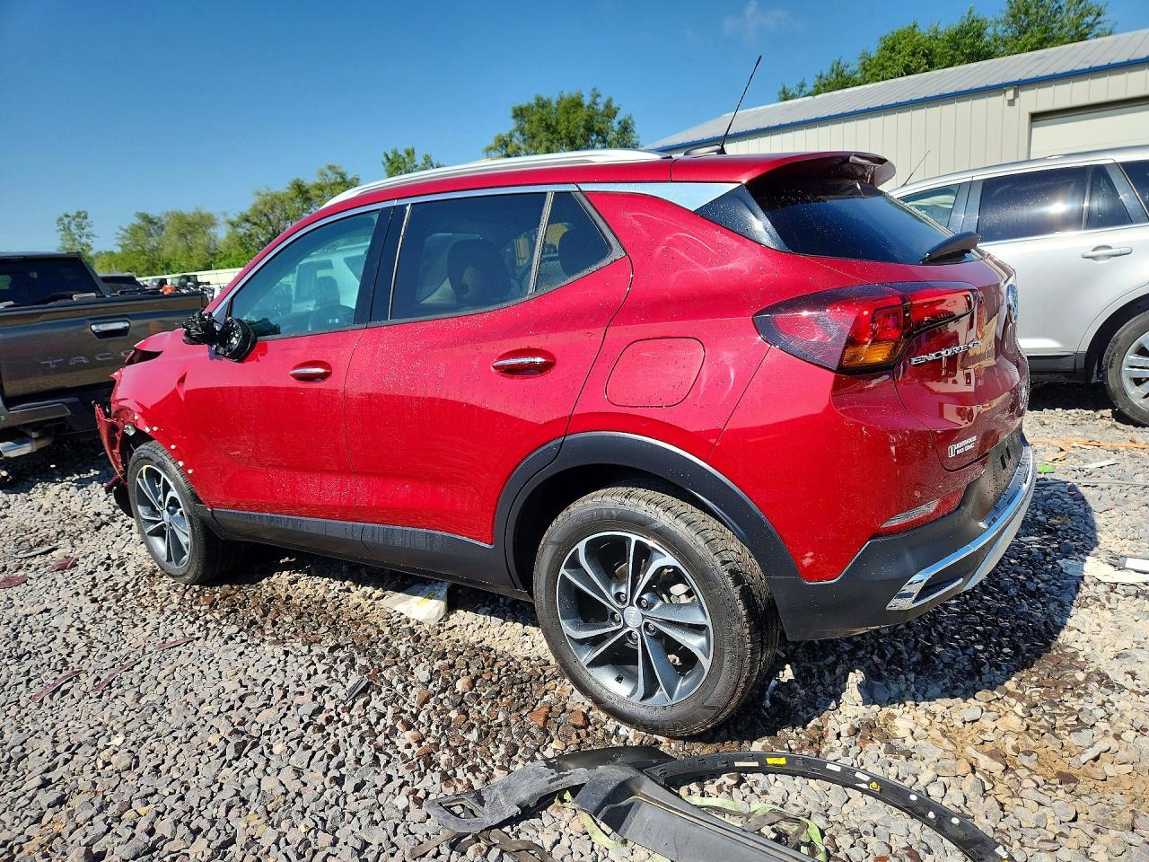 2020 Buick Encore Gx Essence - Image 2