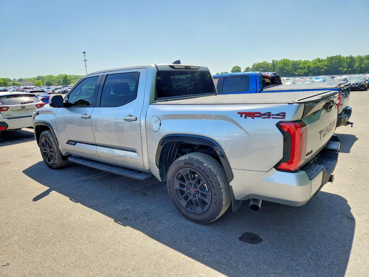 2024 Toyota Tundra Platinum - Фото 2