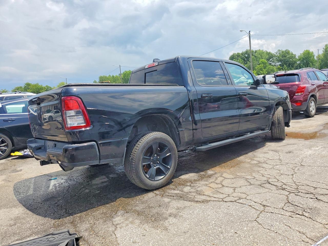 2022 Ram 1500 - Image 3