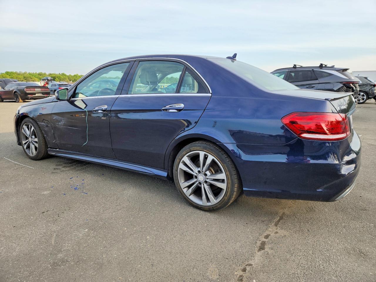 2016 Mercedes-Benz E 350 4Matic - Image 2