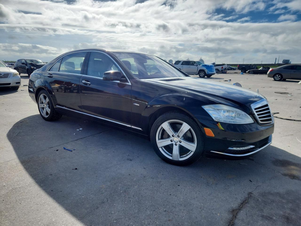 2012 Mercedes-Benz S 550 - Image 4