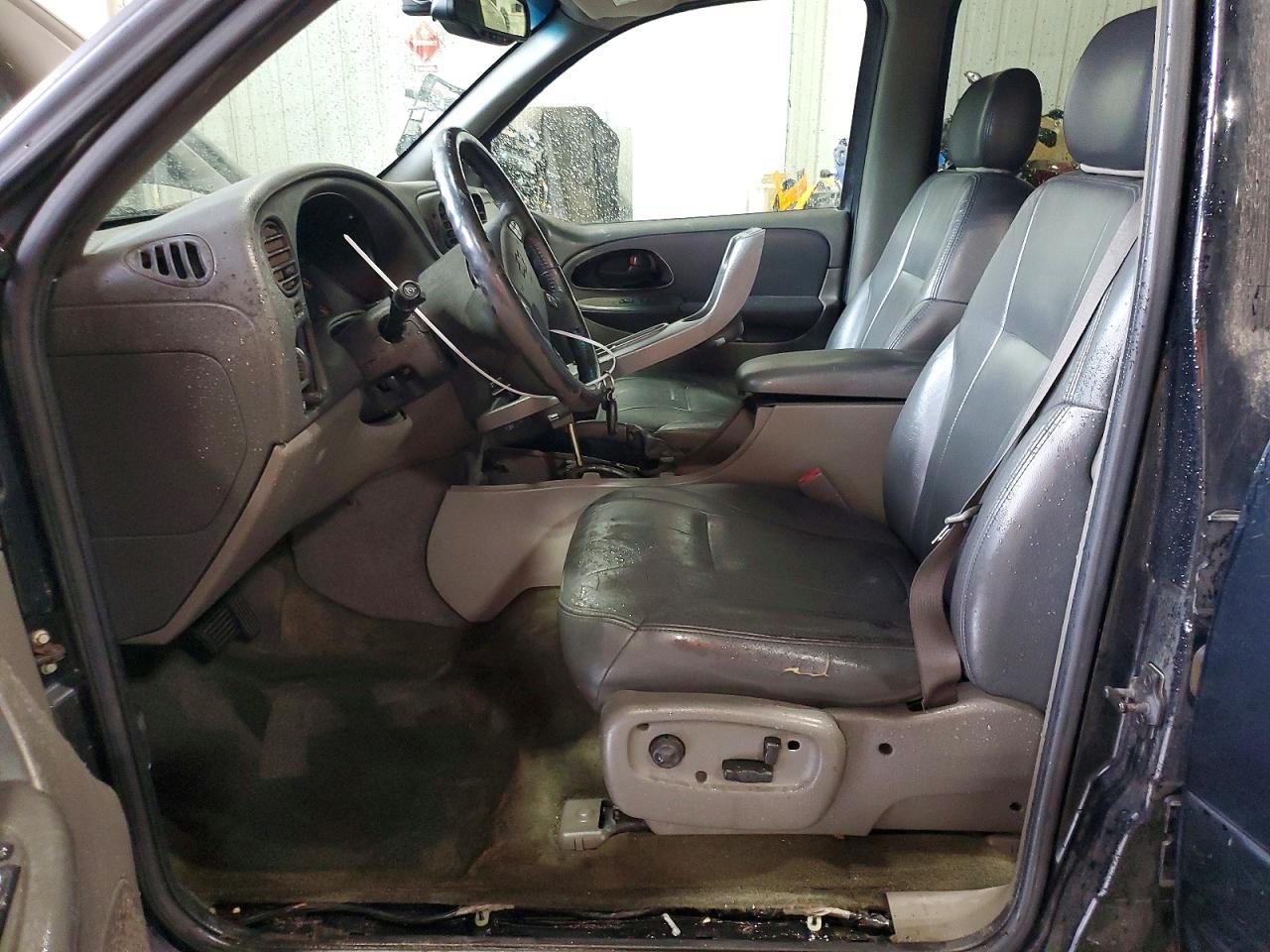 2003 Chevrolet Trailblazer - Image 7