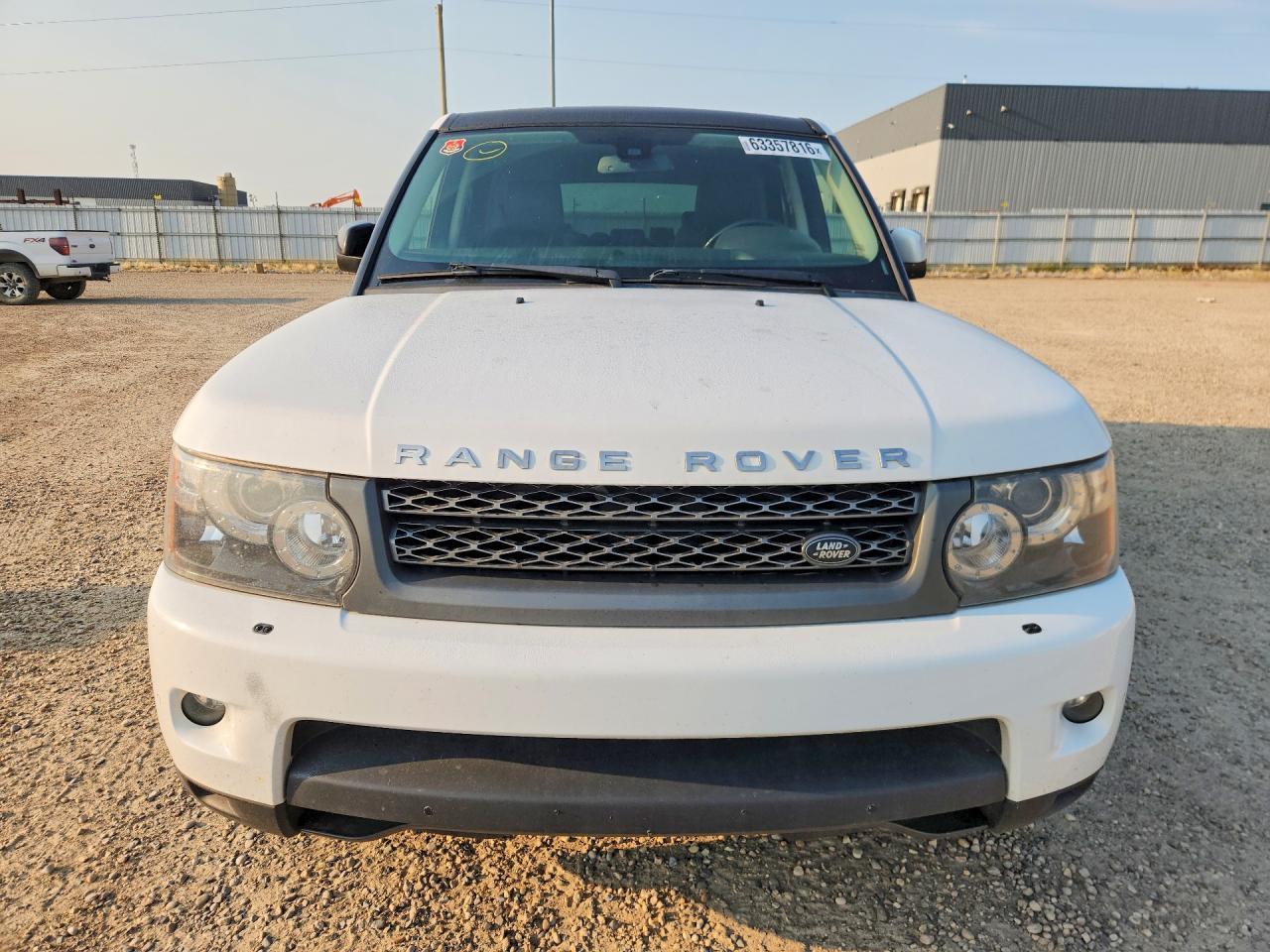 2011 Land Rover Range Rover Sport Lux - Image 5