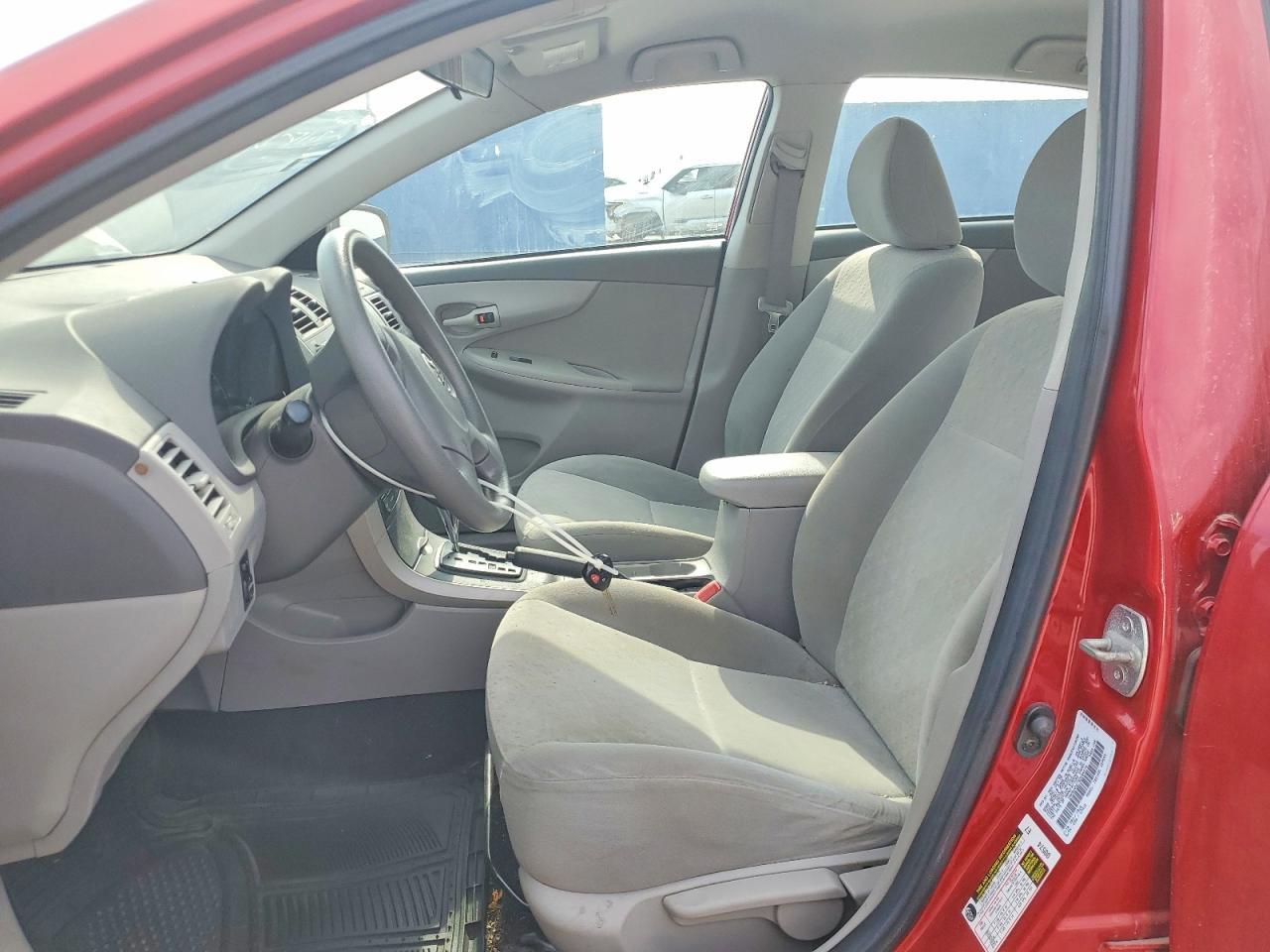 2009 Toyota Corolla Le - Image 7