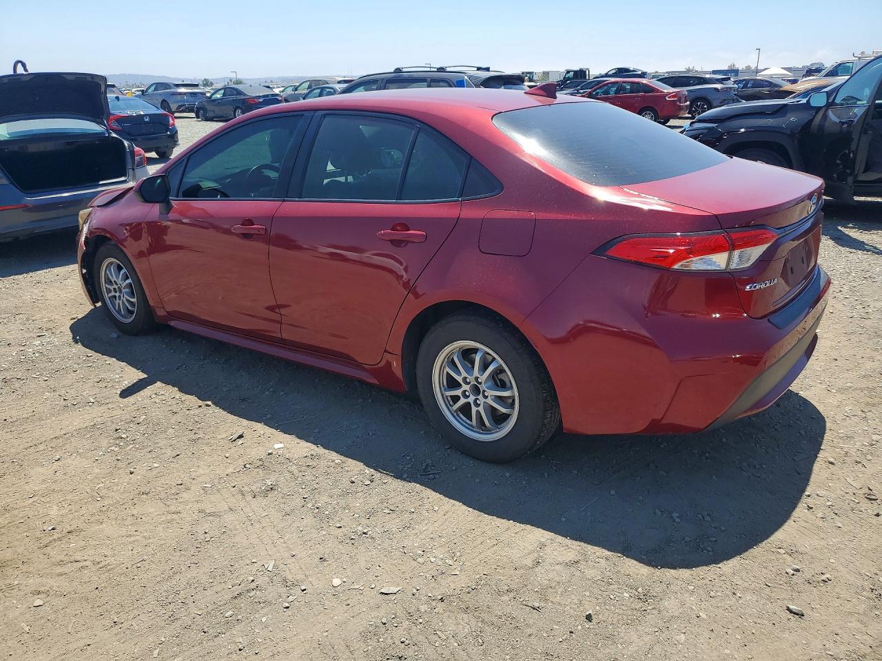 2022 Toyota Corolla Le - Фото 2