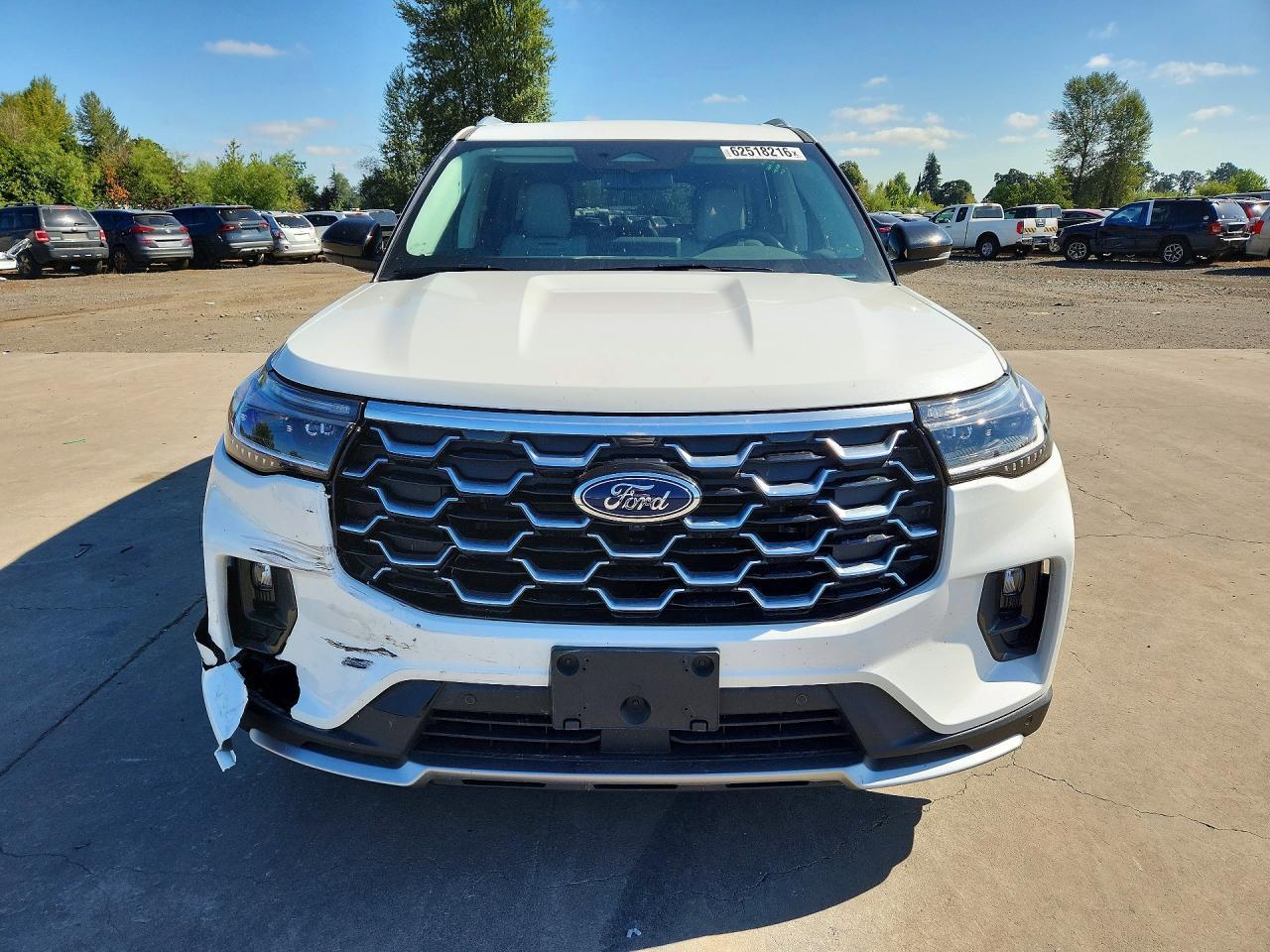 2025 Ford Explorer Platinum - Image 5