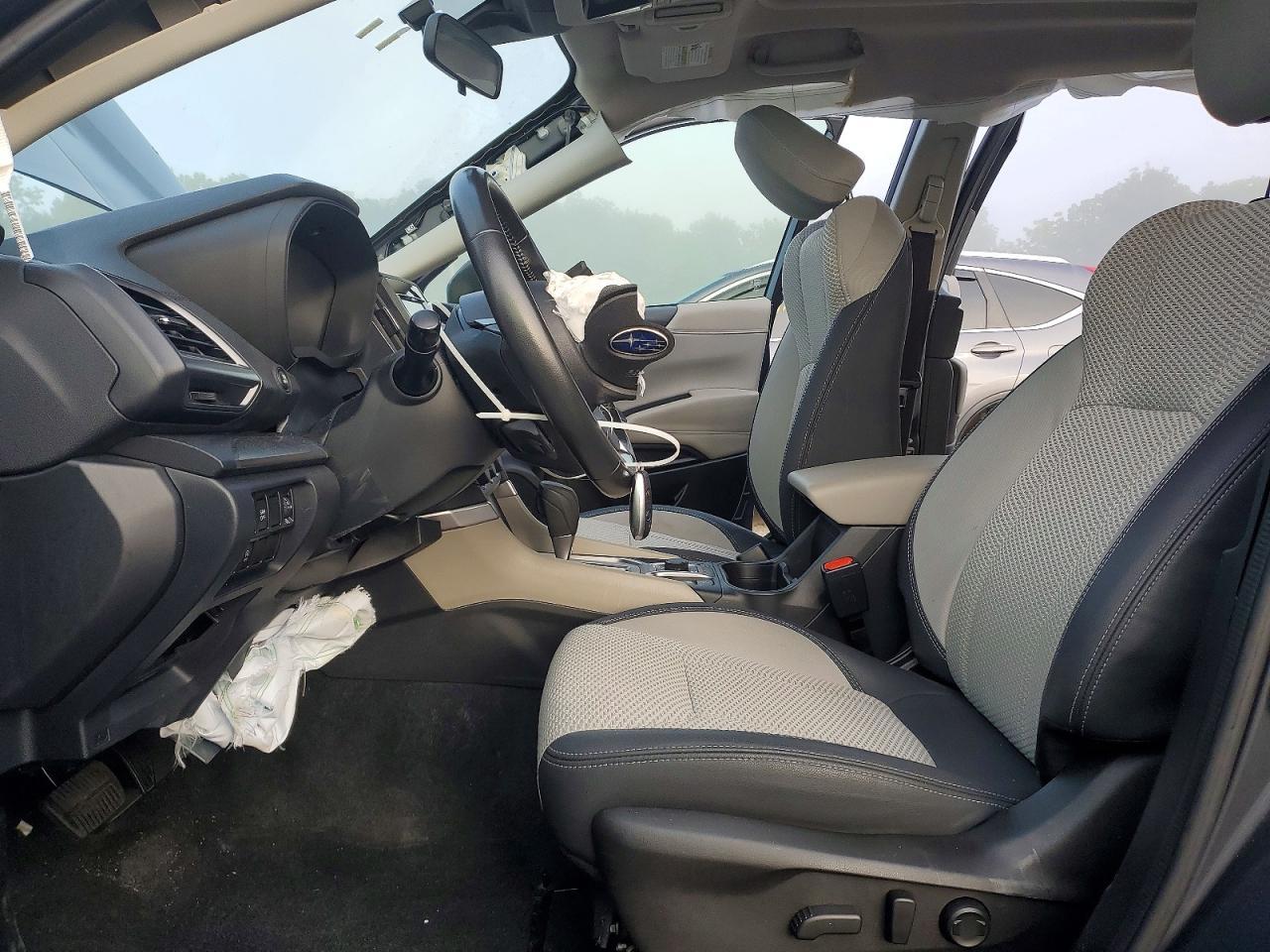 2022 Subaru Forester Premium - Image 7