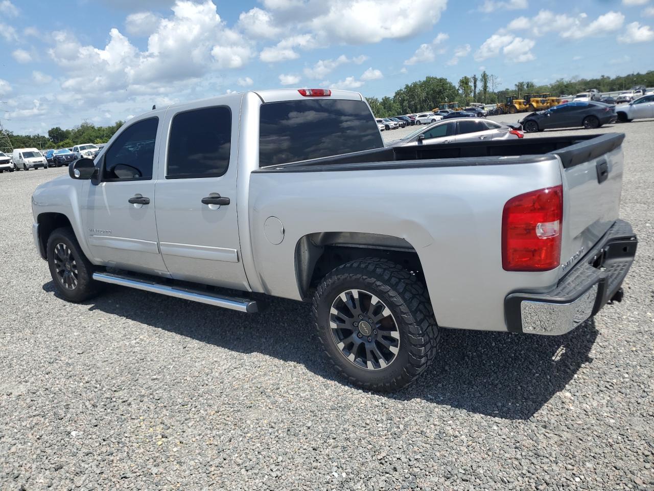 2010 Chevrolet Silverado C1500 Ls - Фото 2