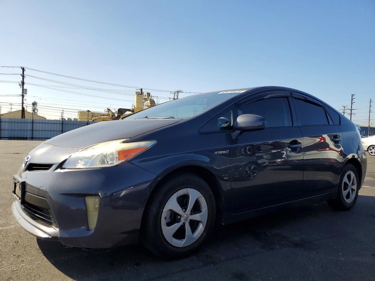 2015 Toyota Prius Two