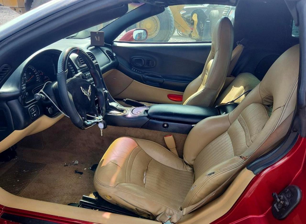 2002 Chevrolet Corvette - Фото 7