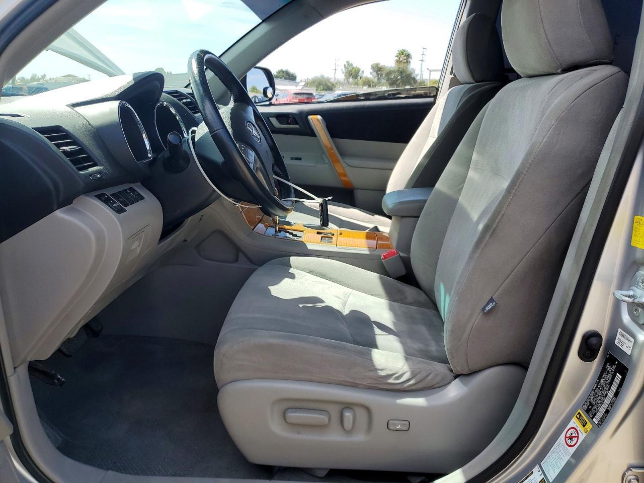 2010 Toyota Highlander Hybrid - Фото 7