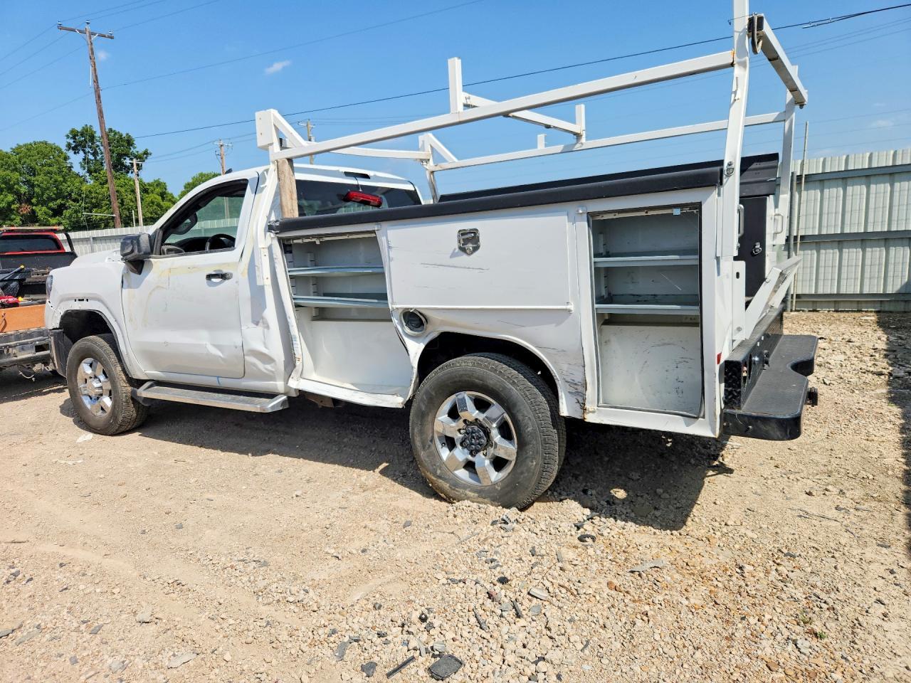 2024 GMC Sierra C2500 Heavy Duty - Фото 2