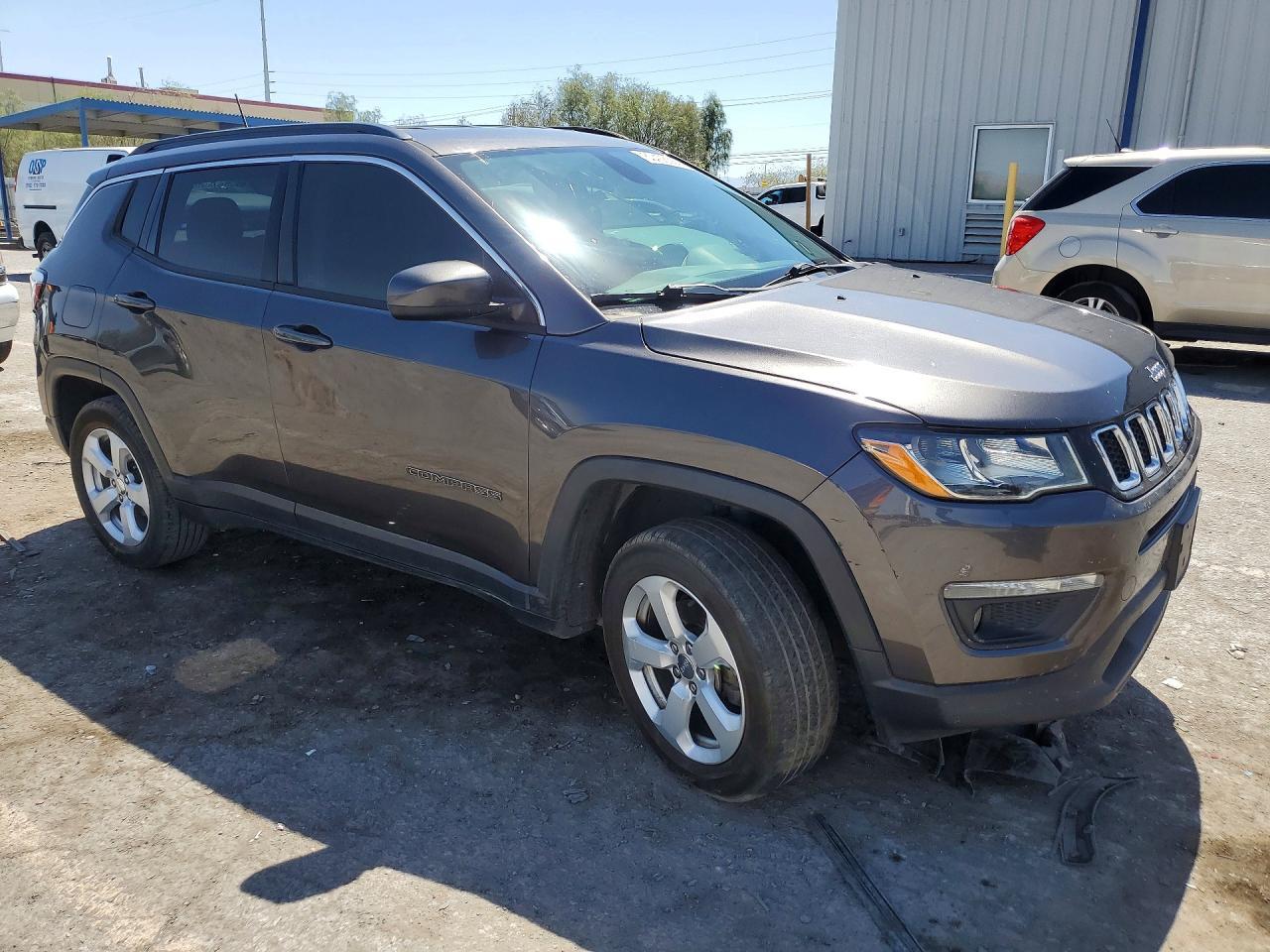 2018 Jeep Compass Latitude - Фото 4