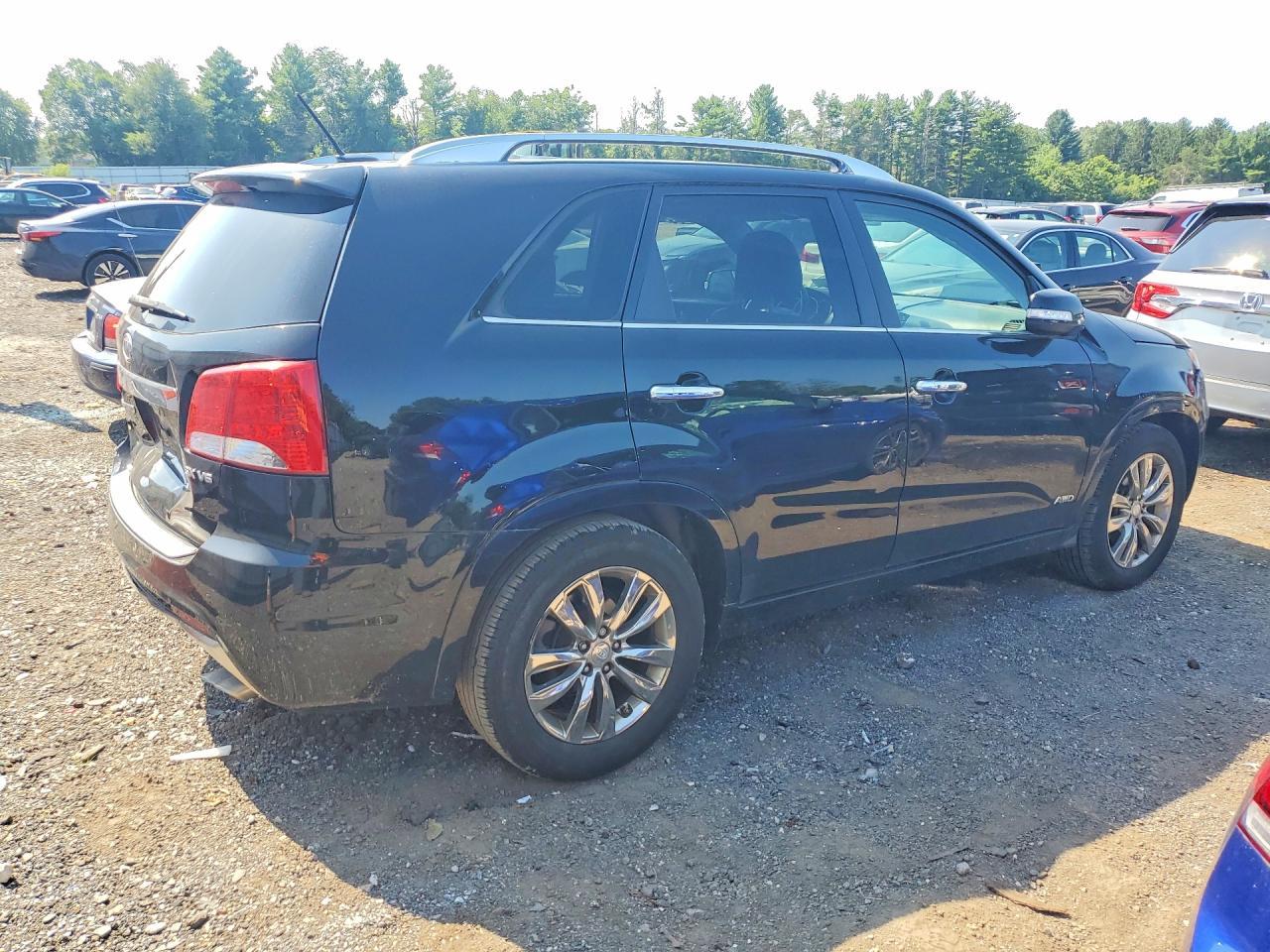 2012 Kia Sorento Sx - Image 3