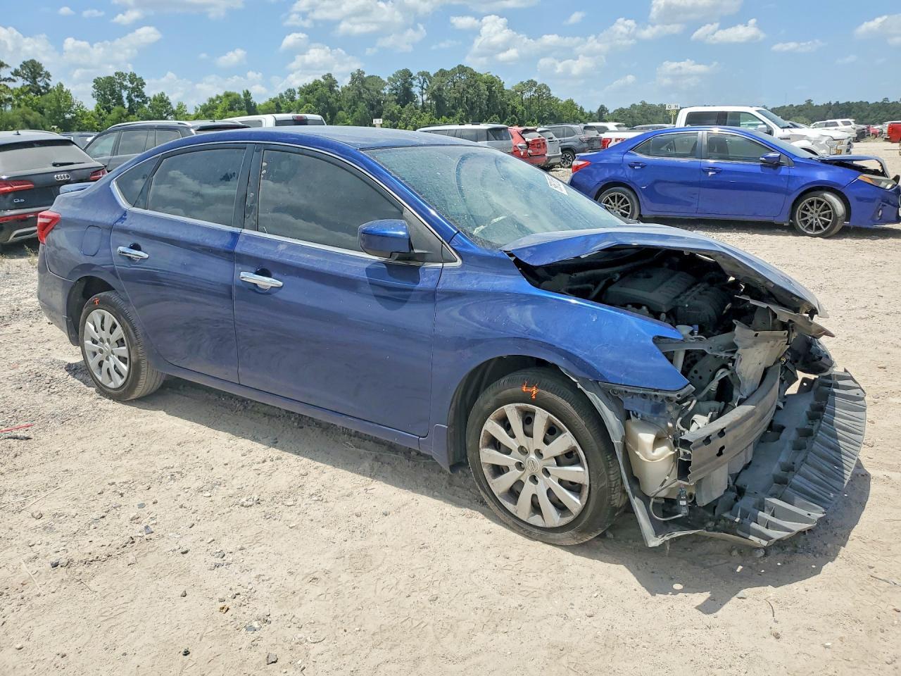 2016 Nissan Sentra S - Image 4