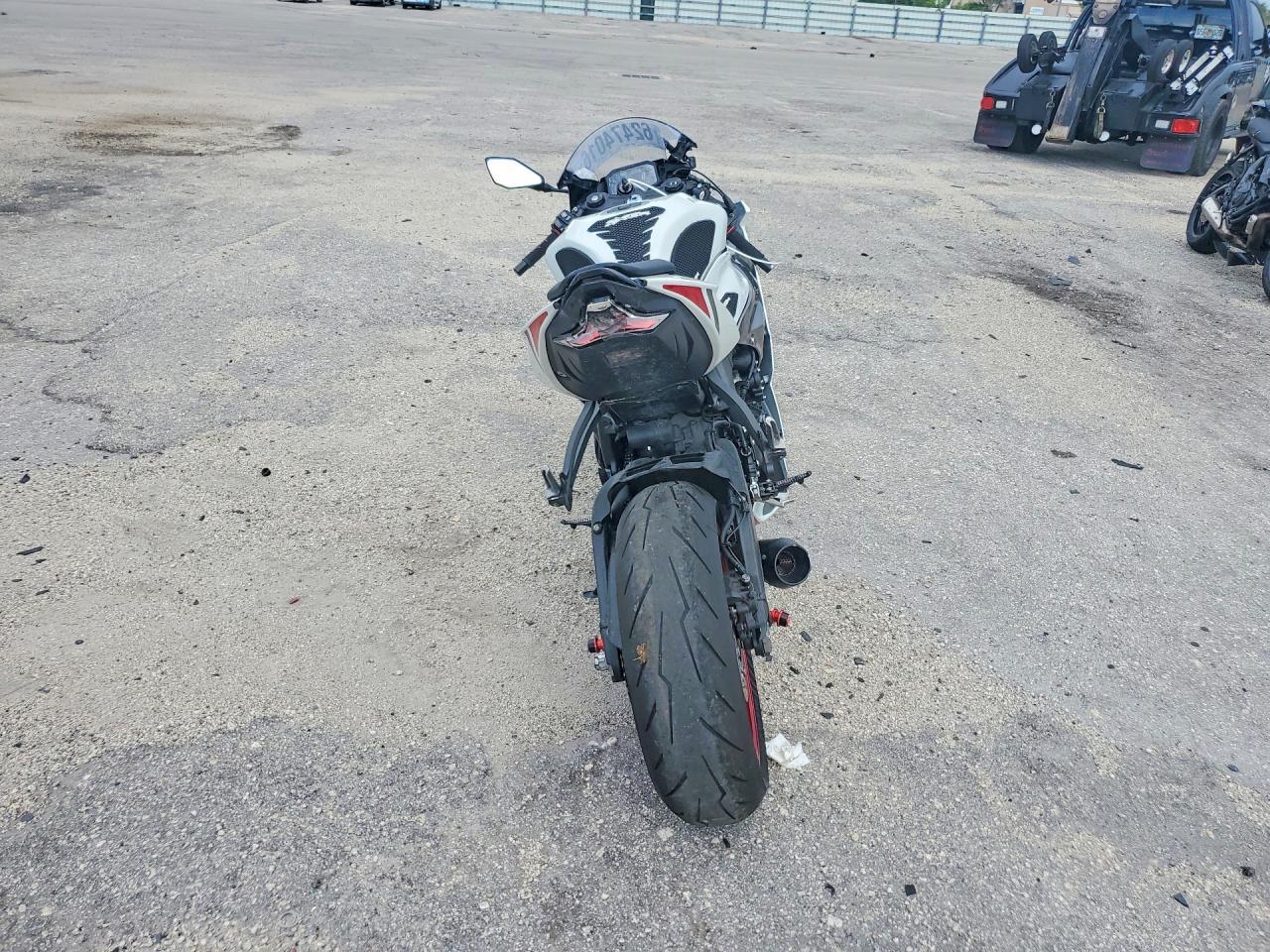 2025 Kawasaki Zx636 K - Image 4
