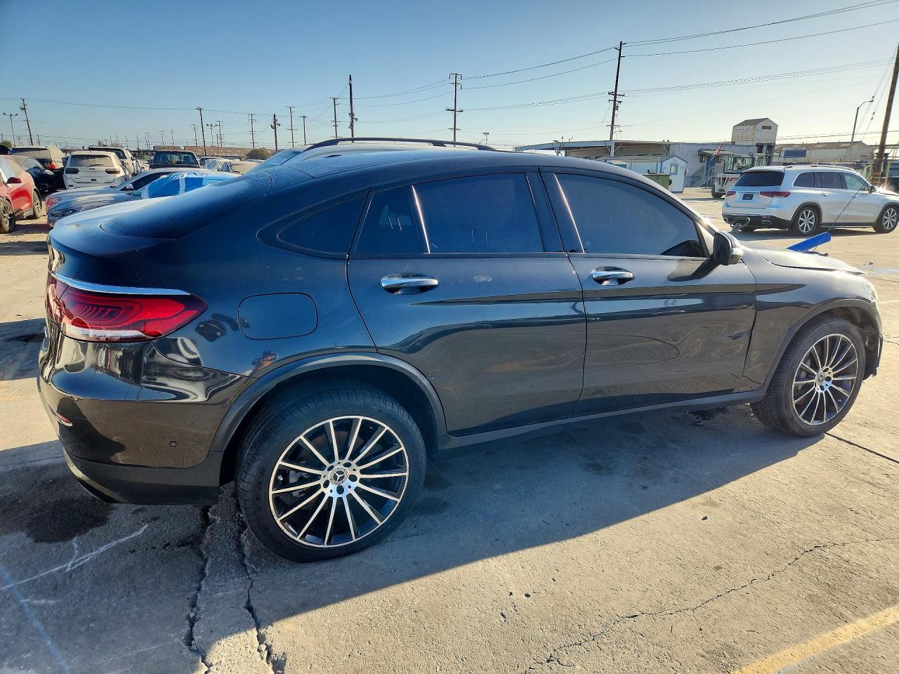 2023 Mercedes-Benz Glc Coupe 300 4Matic - Фото 3