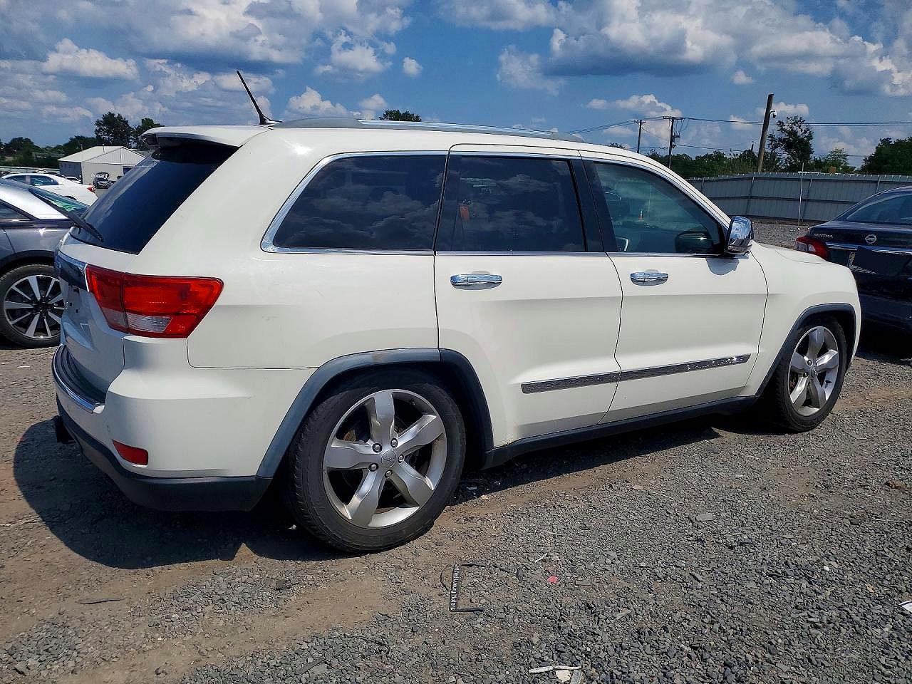 2012 Jeep Grand Cherokee Overland - Фото 3