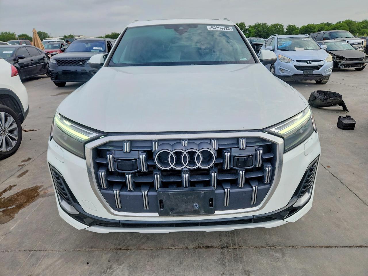 2025 Audi Q7 Premium - Фото 5
