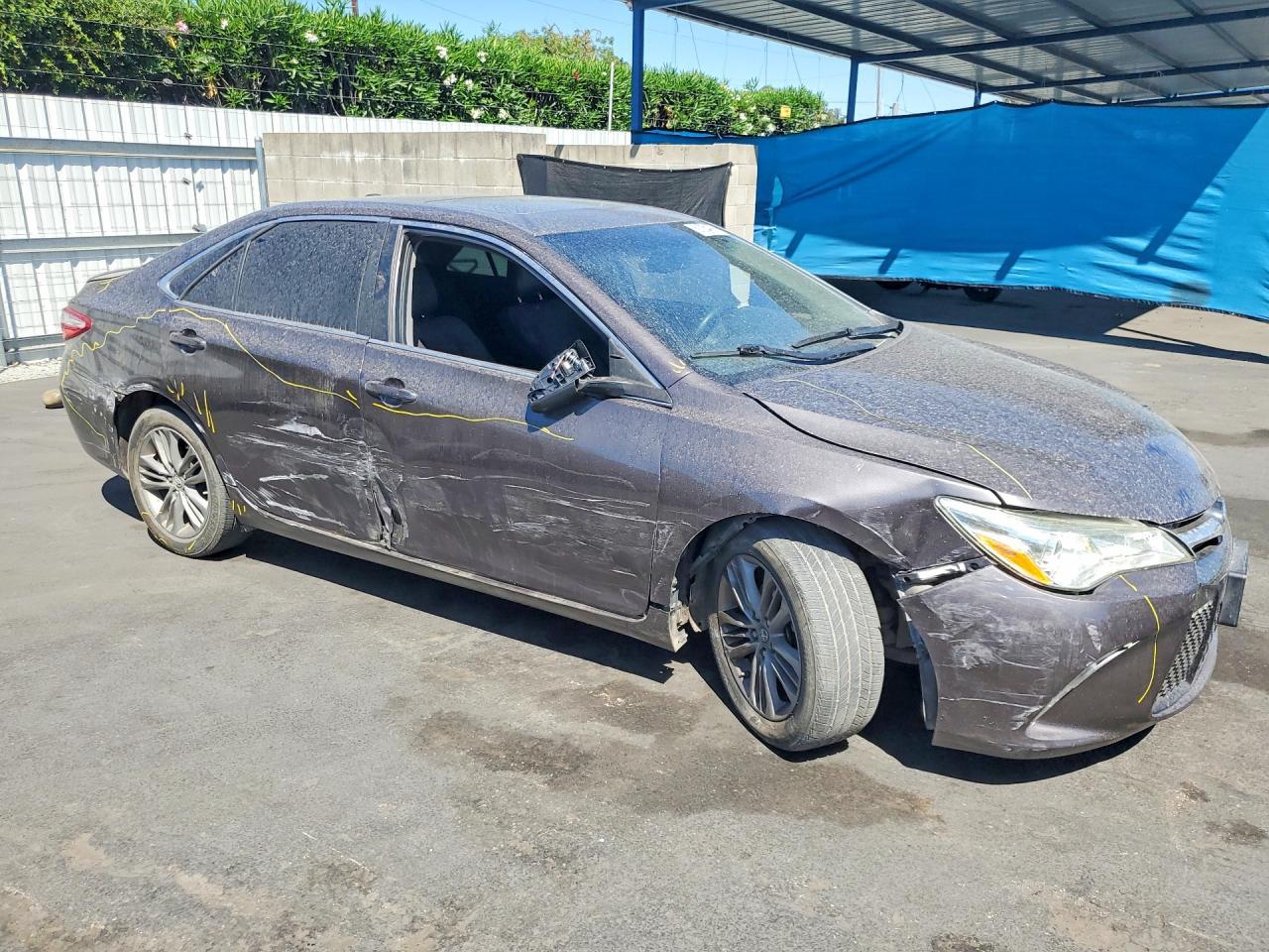 2017 Toyota Camry Se - Image 4
