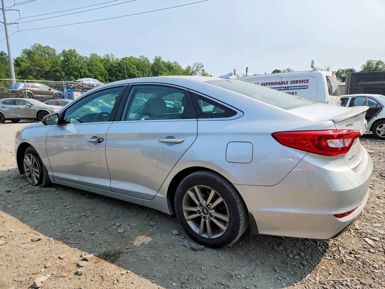 2015 Hyundai Sonata Se - Фото 2