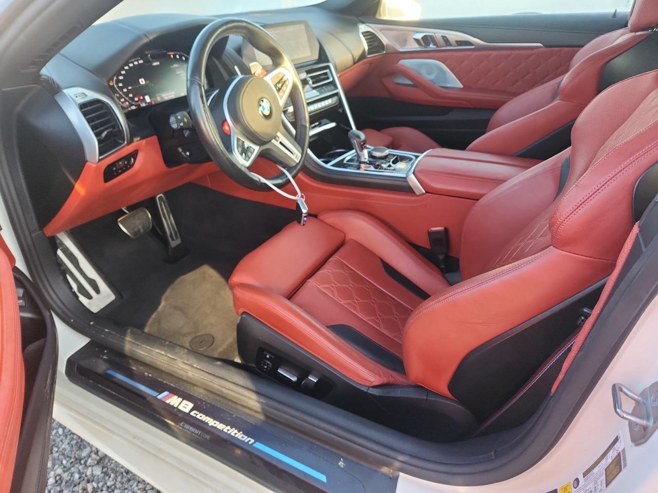 2020 BMW M8 - Фото 7