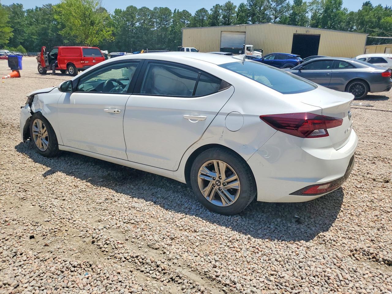 2019 Hyundai Elantra Value Edition - Image 2