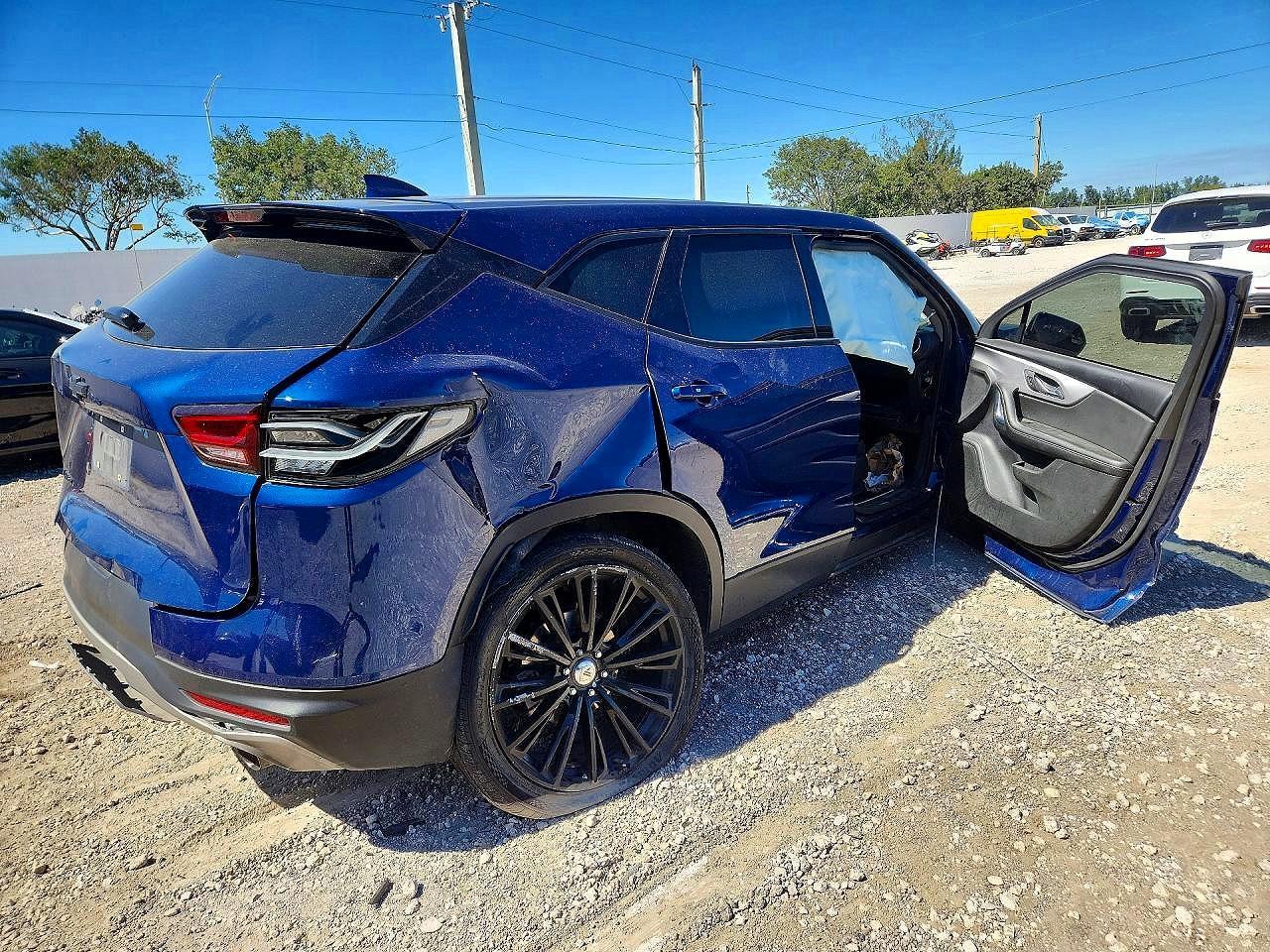 2023 Chevrolet Blazer 2Lt - Фото 3