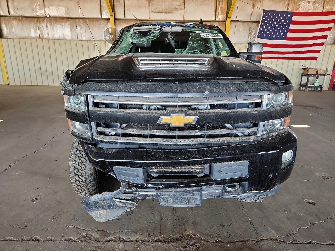 2018 Chevrolet Silverado K2500 High Country - Фото 5