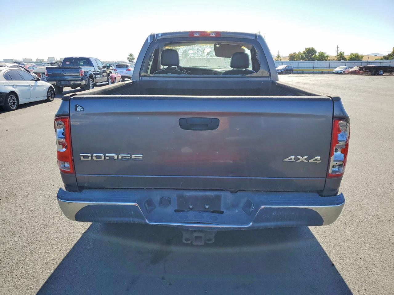 2002 Dodge Ram 1500 - Фото 6