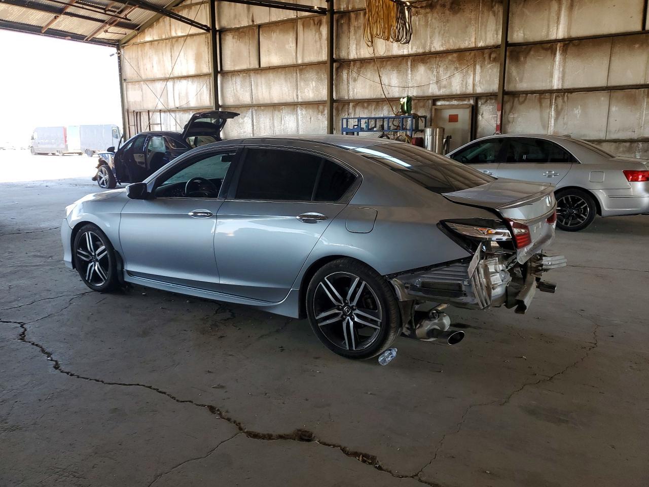 2016 Honda Accord Sport - Фото 2