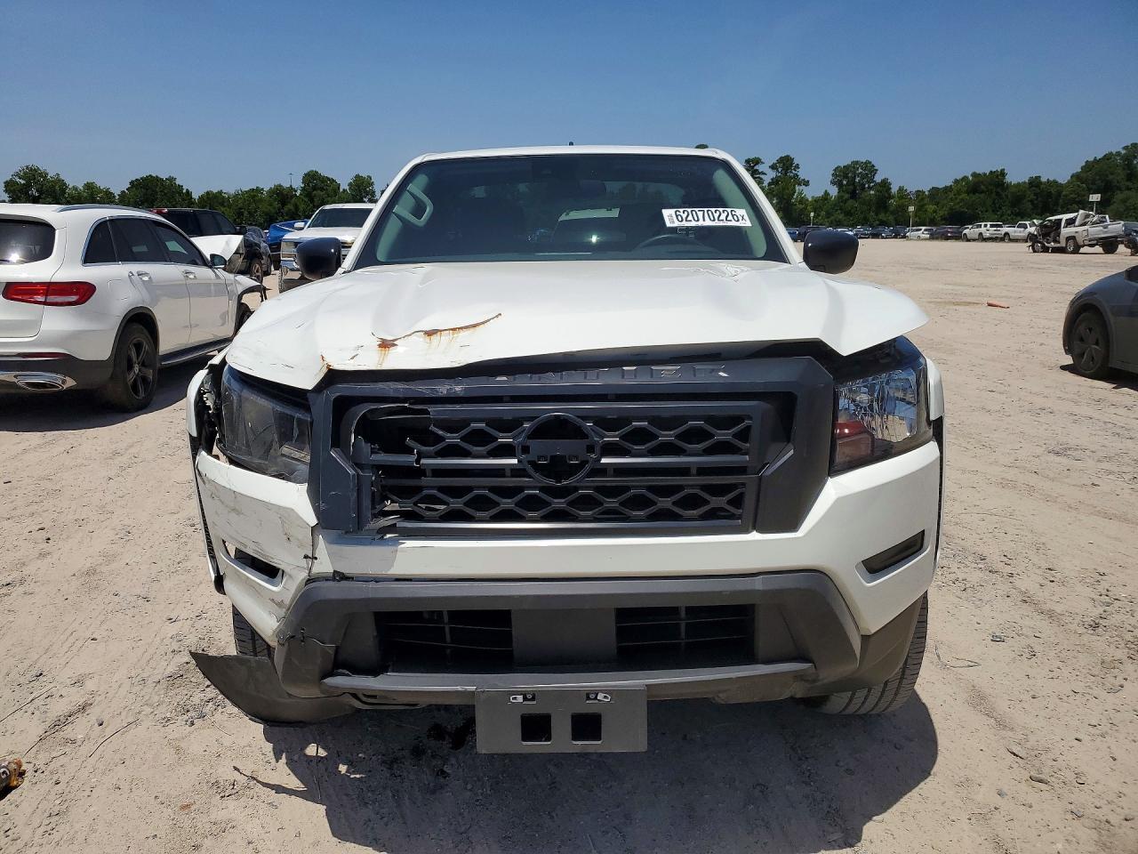 2024 Nissan Frontier S - Image 5