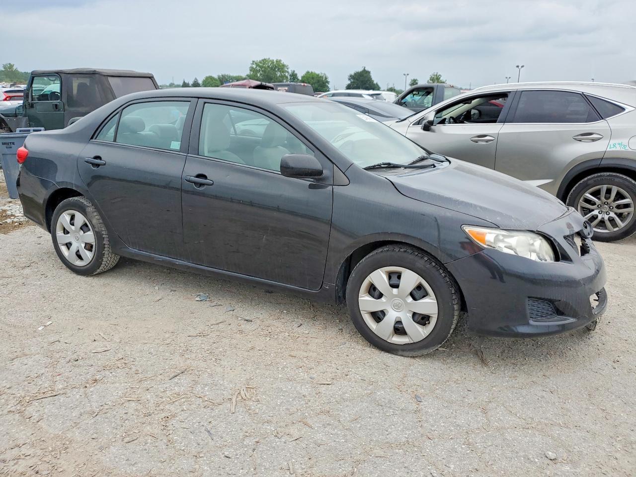 2010 Toyota Corolla Le - Фото 4
