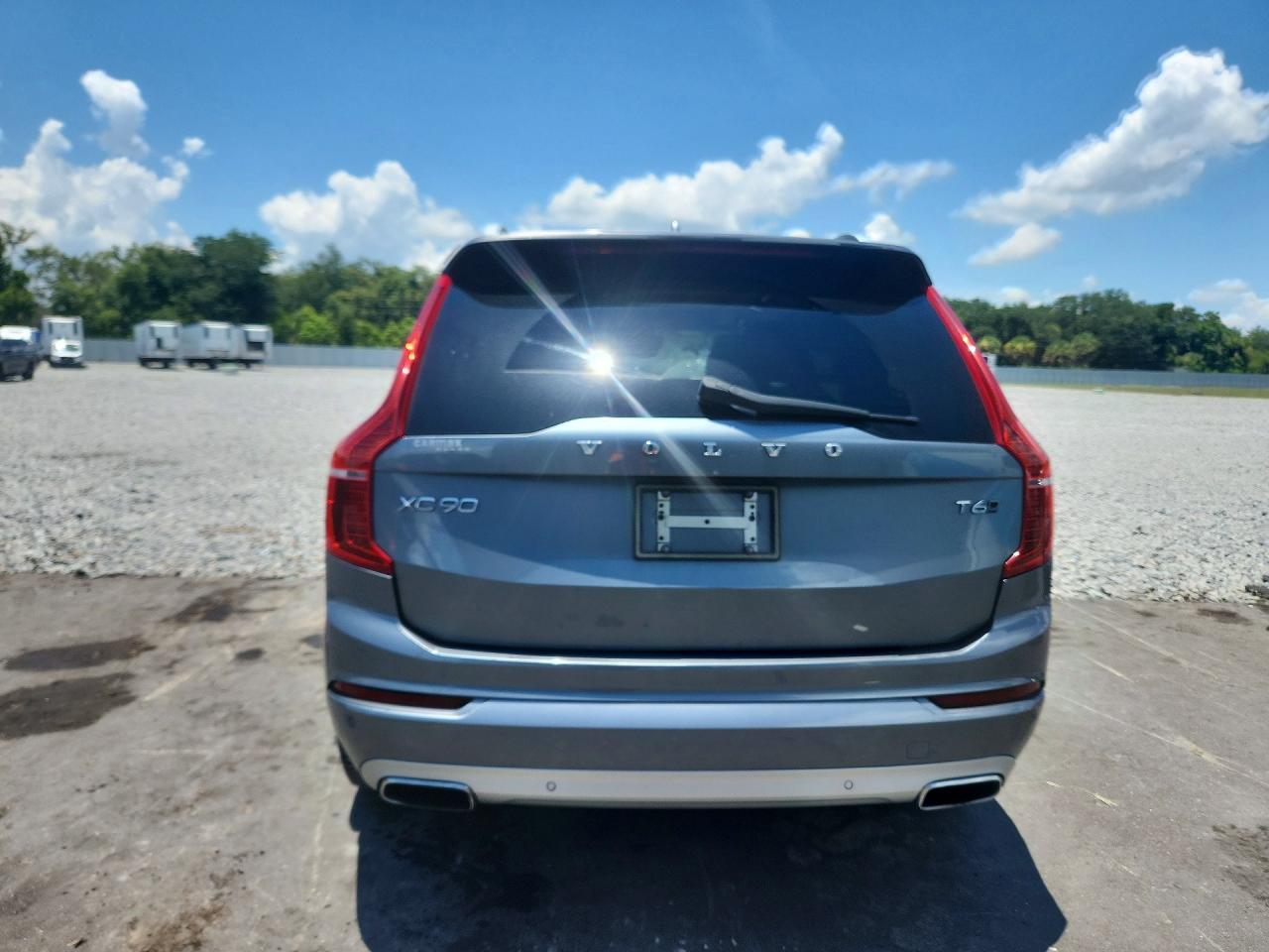 2017 Volvo Xc90 T6 - Image 6