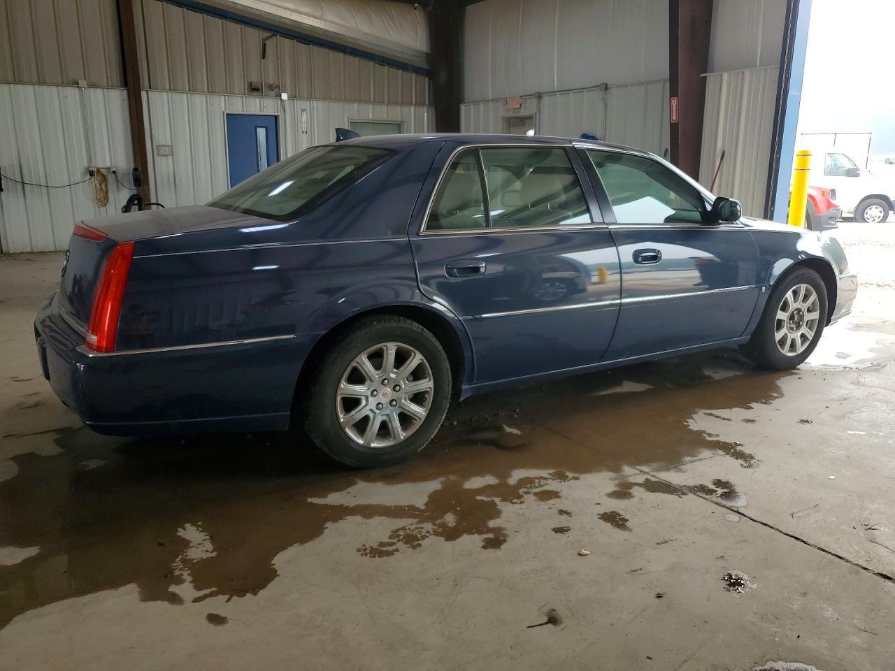 2009 Cadillac Dts - Фото 3